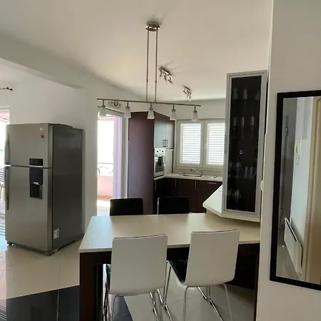 Apartman S Predivnim Pogledom Na More Apartment Trogir