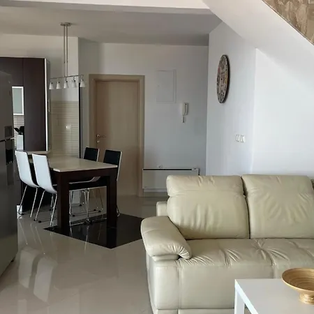 Apartman S Predivnim Pogledom Na More Apartment